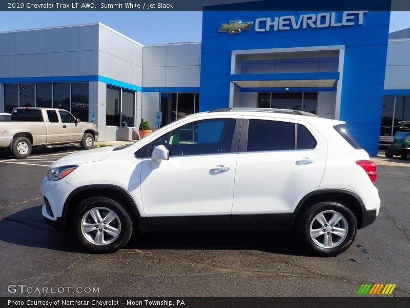 Summit White / Jet Black 2019 Chevrolet Trax LT AWD