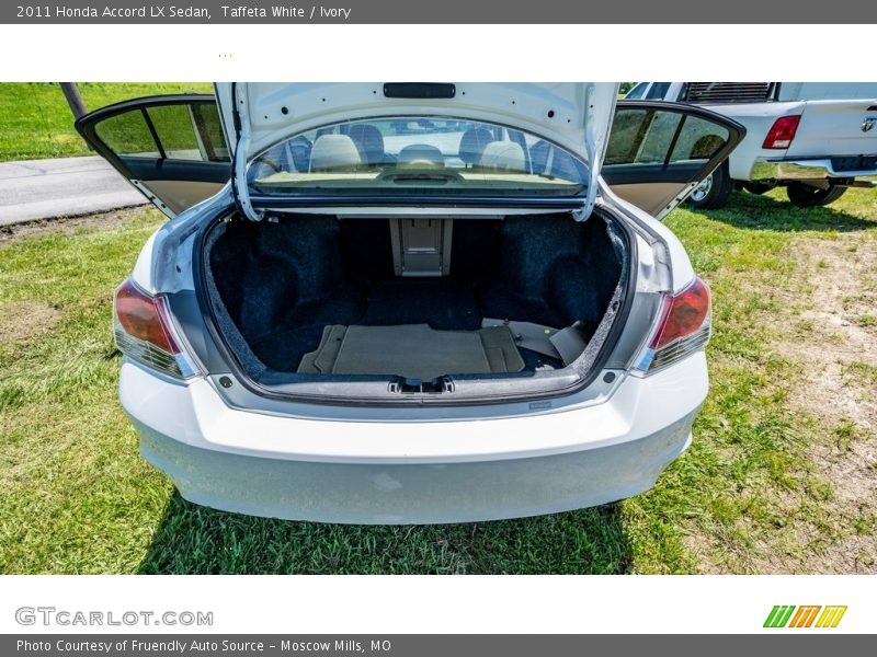 Taffeta White / Ivory 2011 Honda Accord LX Sedan