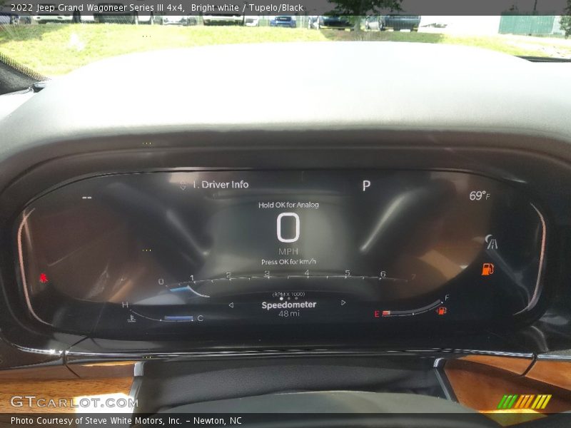  2022 Grand Wagoneer Series III 4x4 Series III 4x4 Gauges