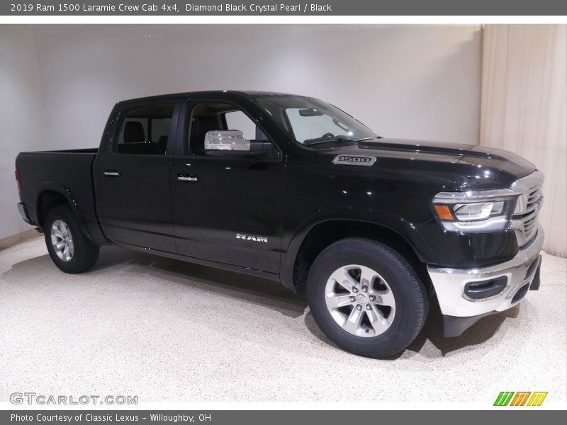 Diamond Black Crystal Pearl / Black 2019 Ram 1500 Laramie Crew Cab 4x4