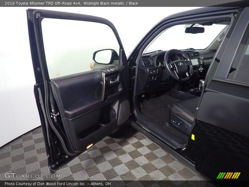 Midnight Black metallic / Black 2019 Toyota 4Runner TRD Off-Road 4x4