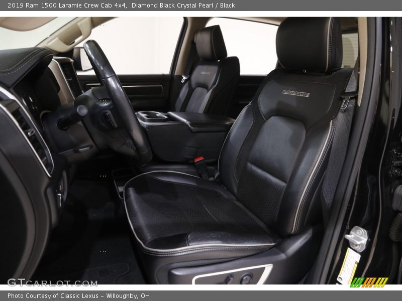 Diamond Black Crystal Pearl / Black 2019 Ram 1500 Laramie Crew Cab 4x4