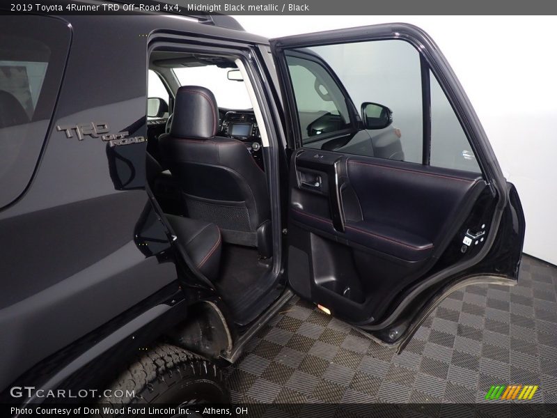 Midnight Black metallic / Black 2019 Toyota 4Runner TRD Off-Road 4x4
