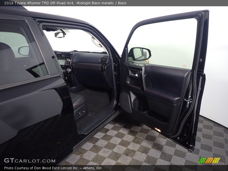 Midnight Black metallic / Black 2019 Toyota 4Runner TRD Off-Road 4x4