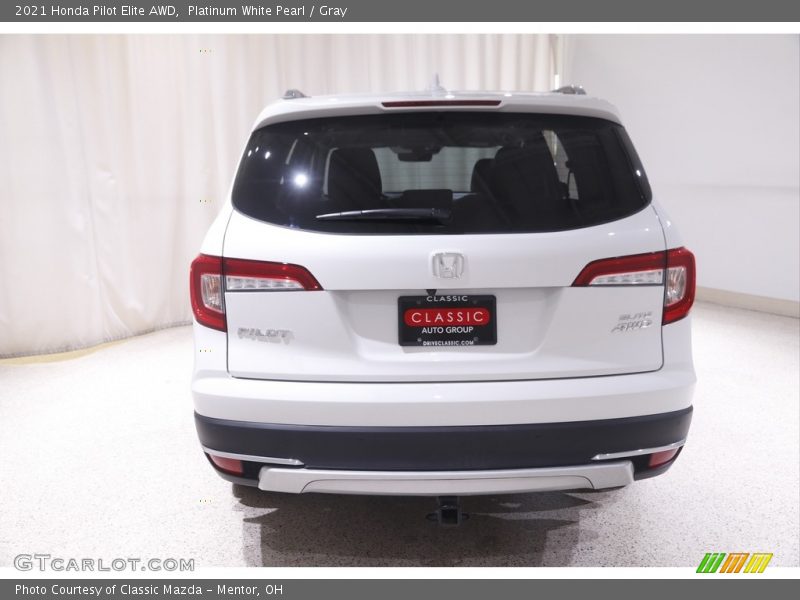 Platinum White Pearl / Gray 2021 Honda Pilot Elite AWD