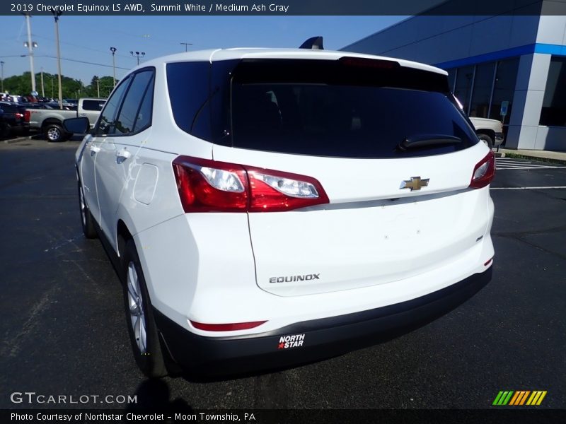 Summit White / Medium Ash Gray 2019 Chevrolet Equinox LS AWD