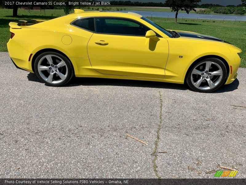  2017 Camaro SS Coupe Bright Yellow