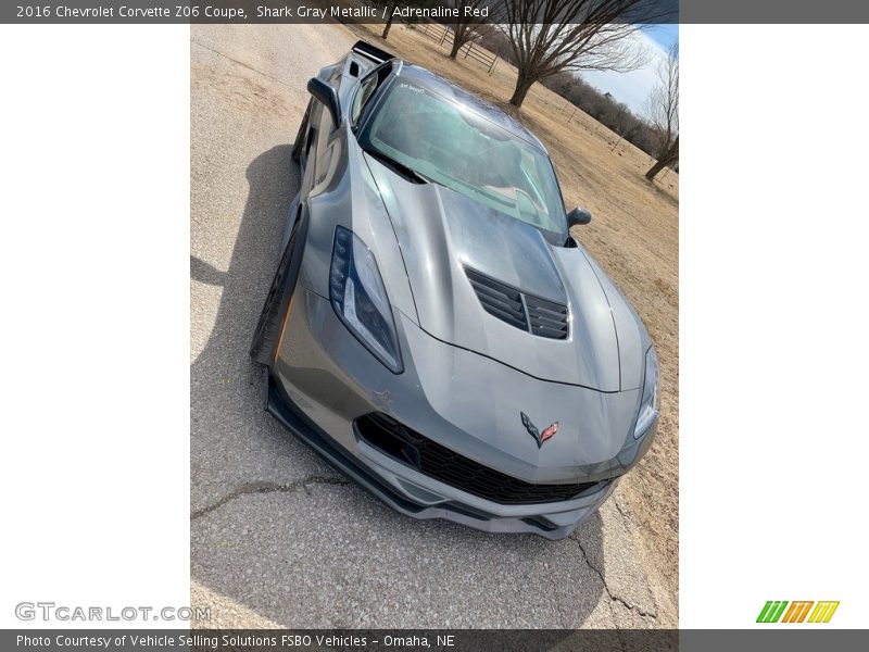 Shark Gray Metallic / Adrenaline Red 2016 Chevrolet Corvette Z06 Coupe