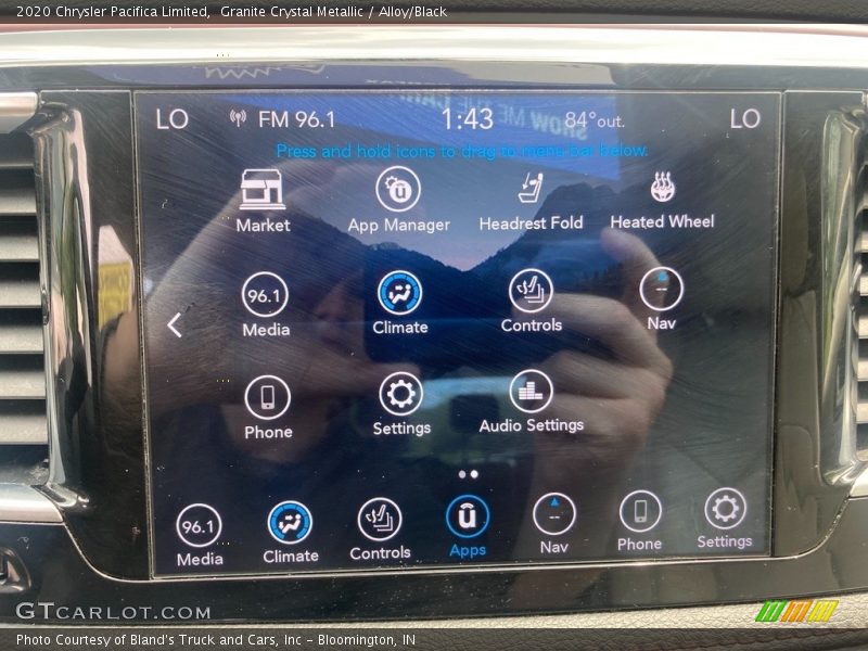 Granite Crystal Metallic / Alloy/Black 2020 Chrysler Pacifica Limited