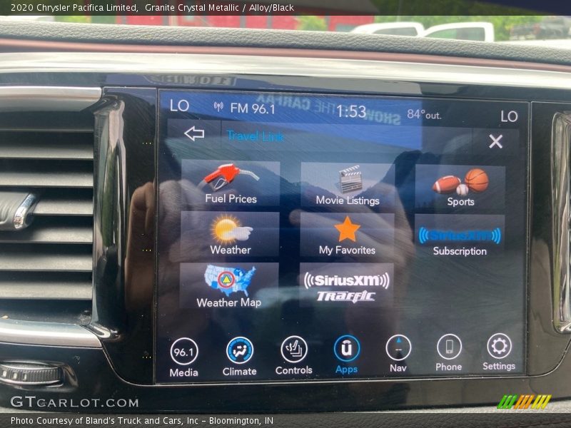 Granite Crystal Metallic / Alloy/Black 2020 Chrysler Pacifica Limited