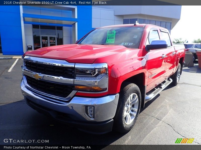 Red Hot / Jet Black 2016 Chevrolet Silverado 1500 LT Crew Cab 4x4