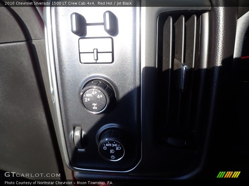 Red Hot / Jet Black 2016 Chevrolet Silverado 1500 LT Crew Cab 4x4