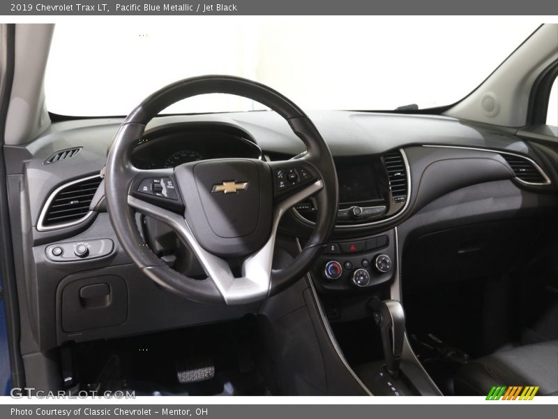 Pacific Blue Metallic / Jet Black 2019 Chevrolet Trax LT