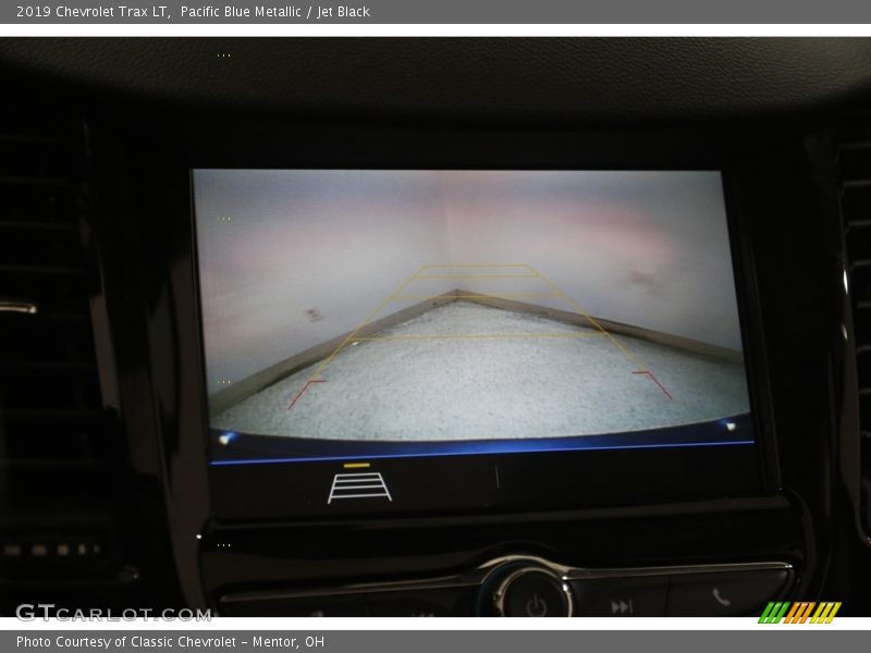 Pacific Blue Metallic / Jet Black 2019 Chevrolet Trax LT