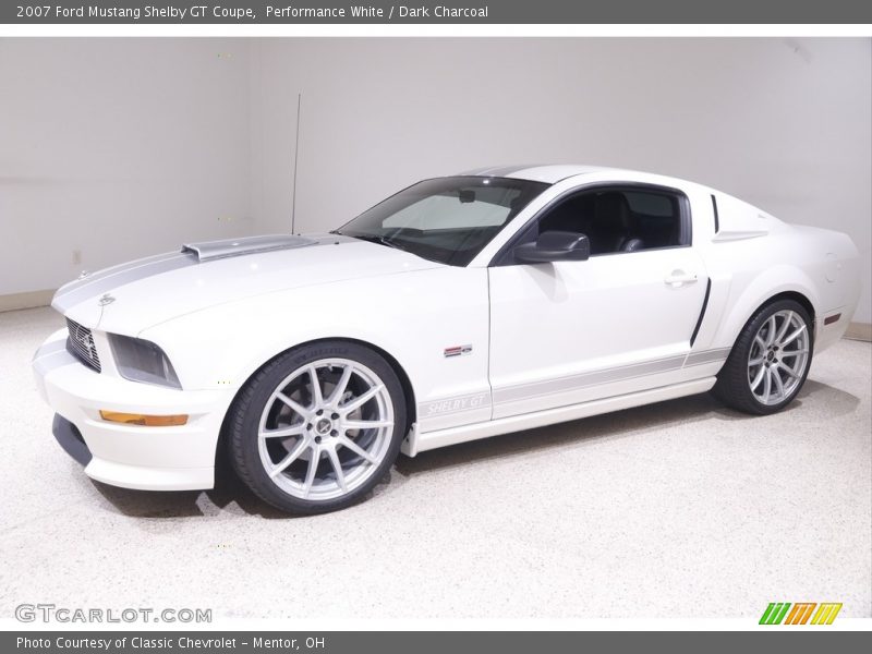 Performance White / Dark Charcoal 2007 Ford Mustang Shelby GT Coupe