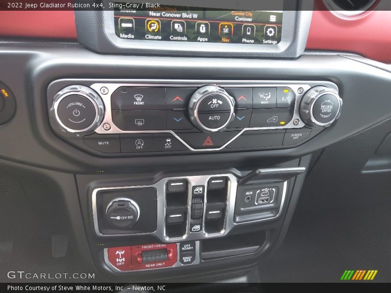 Controls of 2022 Gladiator Rubicon 4x4