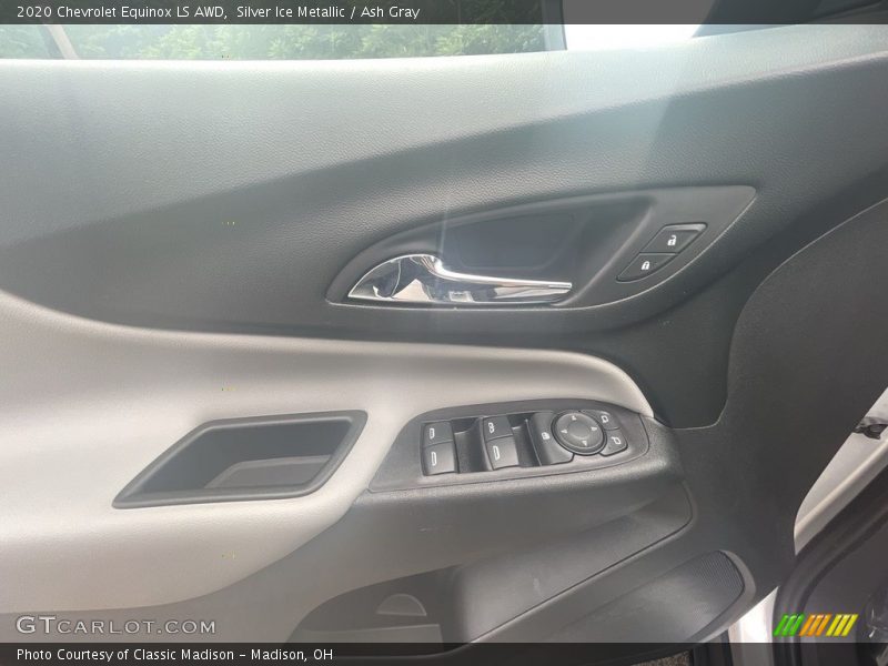 Silver Ice Metallic / Ash Gray 2020 Chevrolet Equinox LS AWD