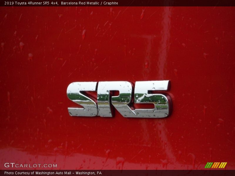 Barcelona Red Metallic / Graphite 2019 Toyota 4Runner SR5 4x4