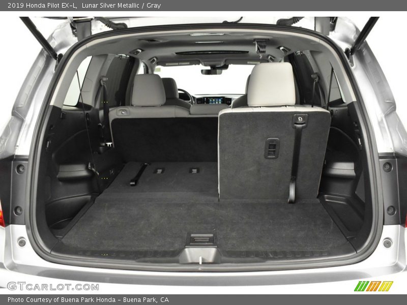 Lunar Silver Metallic / Gray 2019 Honda Pilot EX-L