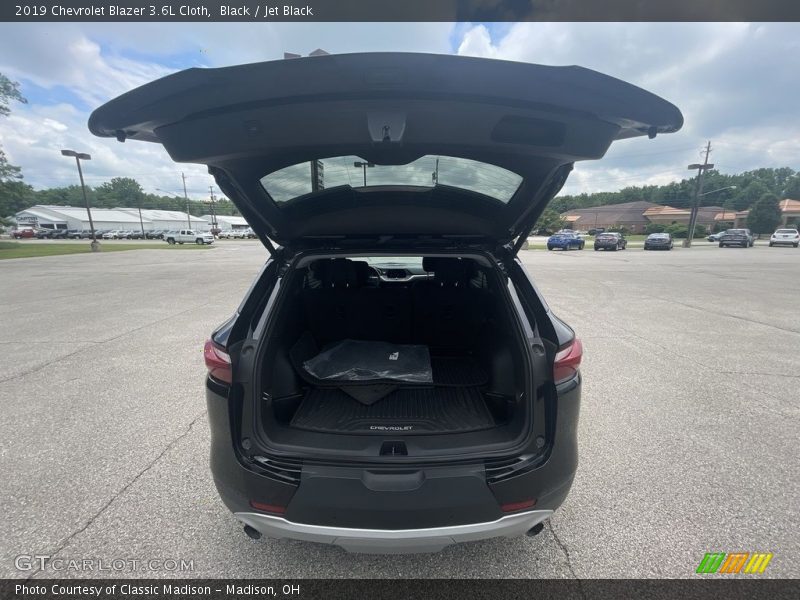 Black / Jet Black 2019 Chevrolet Blazer 3.6L Cloth