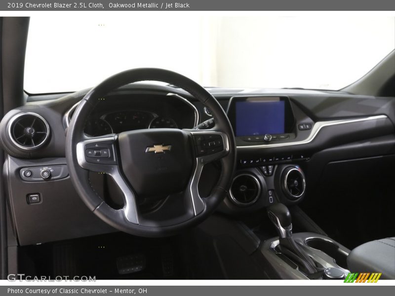 Oakwood Metallic / Jet Black 2019 Chevrolet Blazer 2.5L Cloth