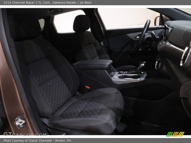 Oakwood Metallic / Jet Black 2019 Chevrolet Blazer 2.5L Cloth