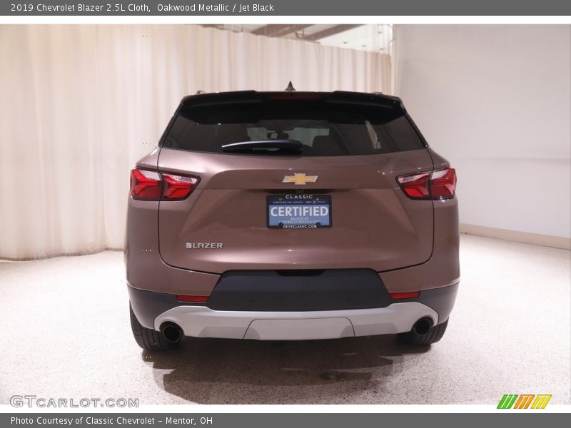 Oakwood Metallic / Jet Black 2019 Chevrolet Blazer 2.5L Cloth