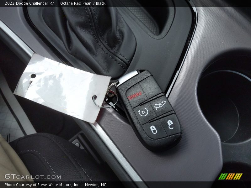 Octane Red Pearl / Black 2022 Dodge Challenger R/T