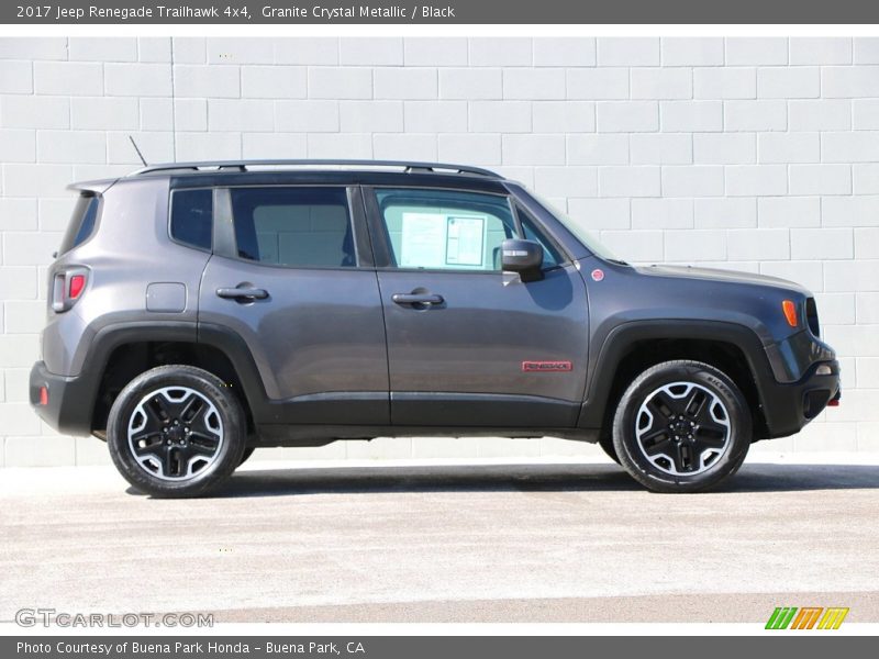 Granite Crystal Metallic / Black 2017 Jeep Renegade Trailhawk 4x4