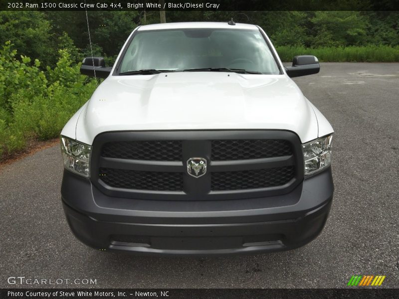 Bright White / Black/Diesel Gray 2022 Ram 1500 Classic Crew Cab 4x4