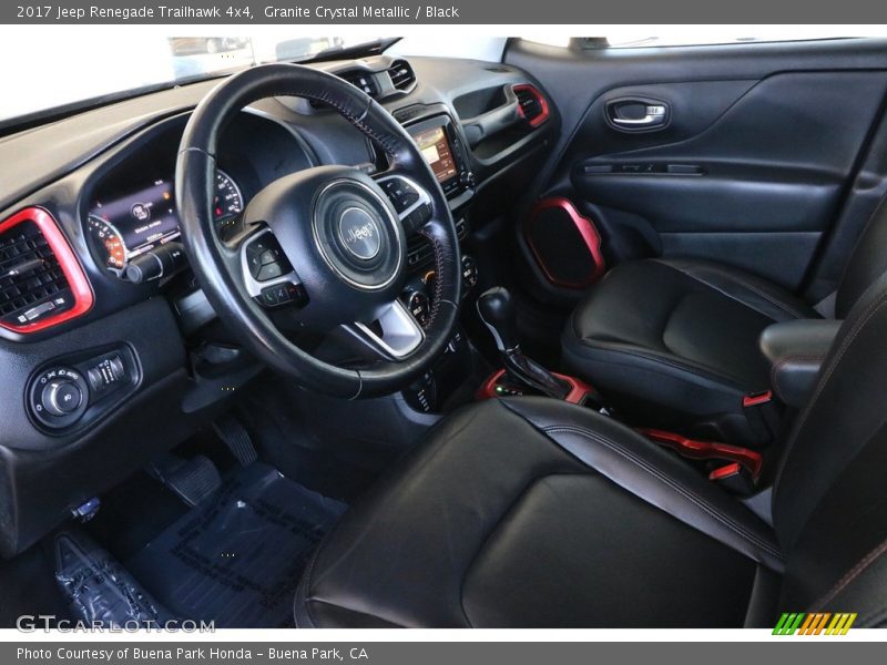 Granite Crystal Metallic / Black 2017 Jeep Renegade Trailhawk 4x4