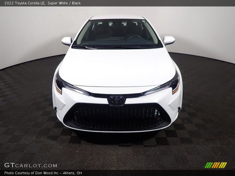 Super White / Black 2022 Toyota Corolla LE
