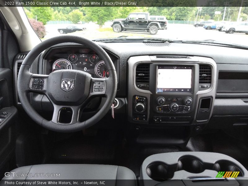 Dashboard of 2022 1500 Classic Crew Cab 4x4