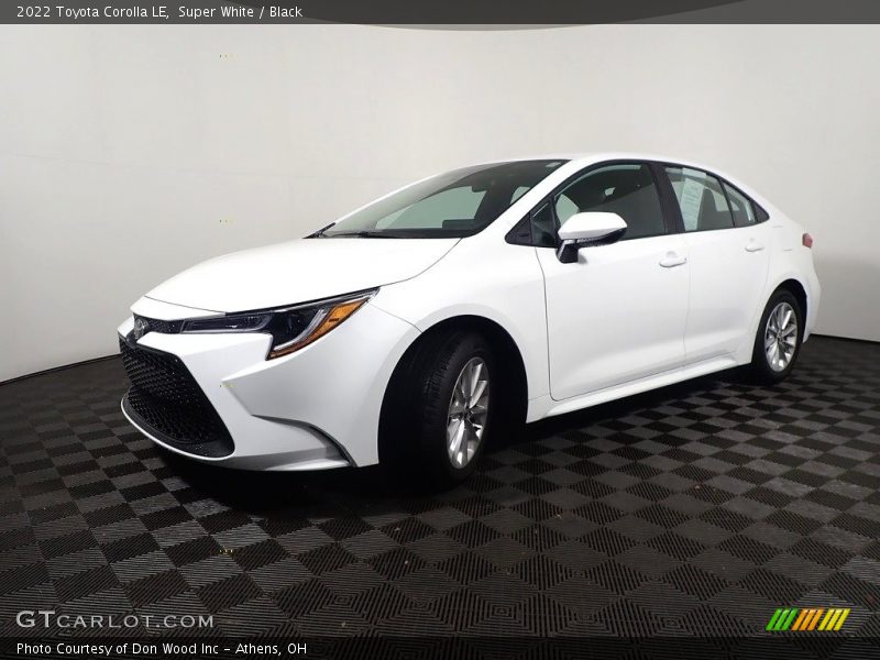 Super White / Black 2022 Toyota Corolla LE