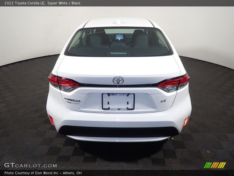 Super White / Black 2022 Toyota Corolla LE