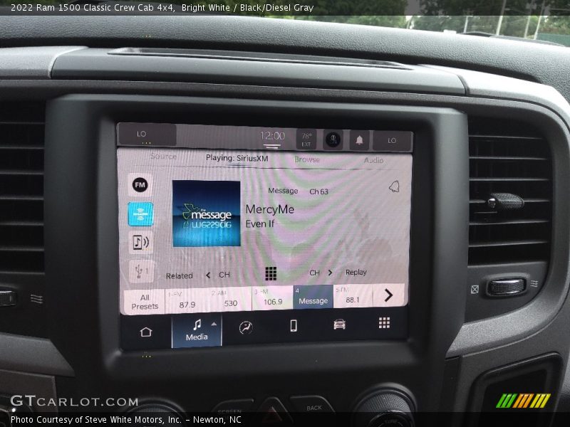 Bright White / Black/Diesel Gray 2022 Ram 1500 Classic Crew Cab 4x4