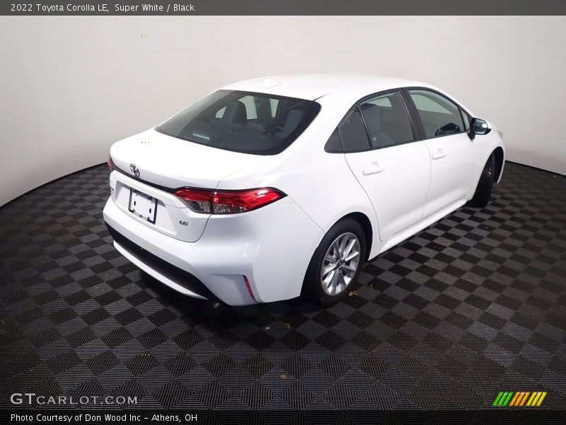 Super White / Black 2022 Toyota Corolla LE