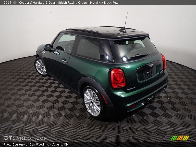 British Racing Green II Metallic / Black Pearl 2015 Mini Cooper S Hardtop 2 Door