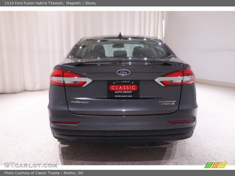 Magnetic / Ebony 2019 Ford Fusion Hybrid Titanium