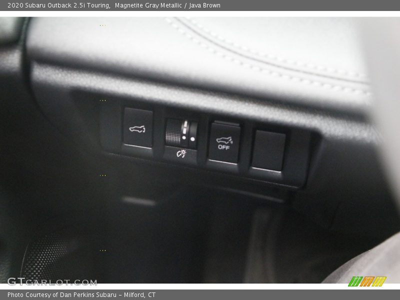 Magnetite Gray Metallic / Java Brown 2020 Subaru Outback 2.5i Touring