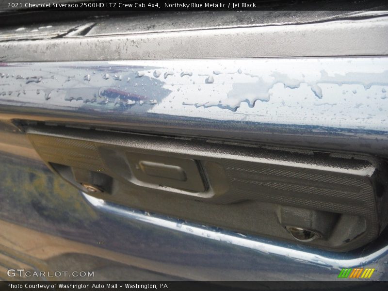 Northsky Blue Metallic / Jet Black 2021 Chevrolet Silverado 2500HD LTZ Crew Cab 4x4
