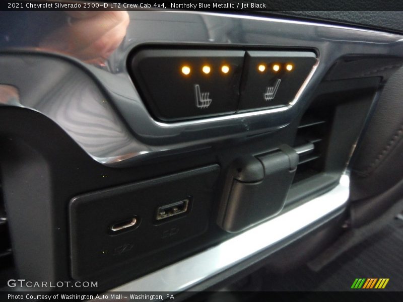 Northsky Blue Metallic / Jet Black 2021 Chevrolet Silverado 2500HD LTZ Crew Cab 4x4