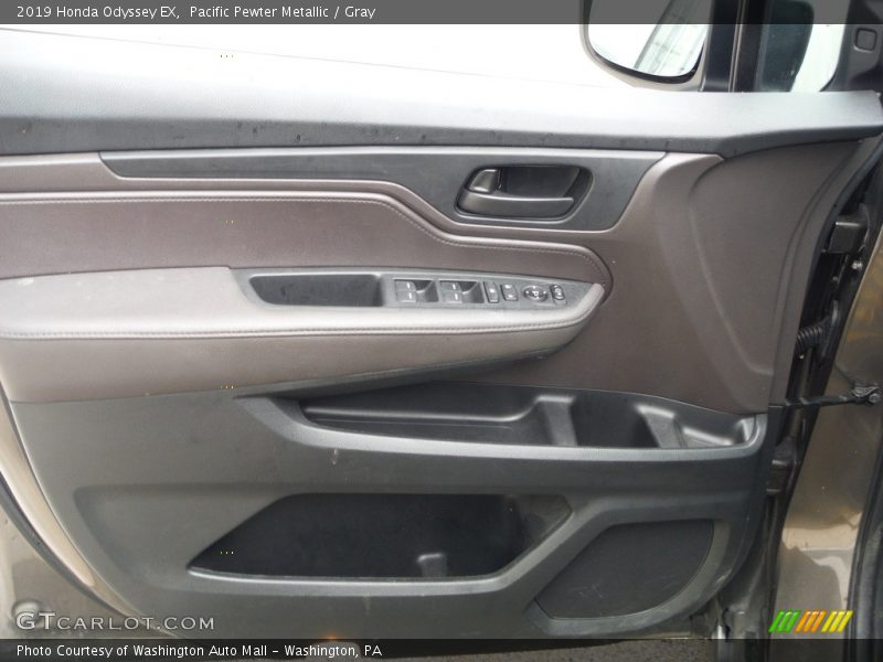 Pacific Pewter Metallic / Gray 2019 Honda Odyssey EX