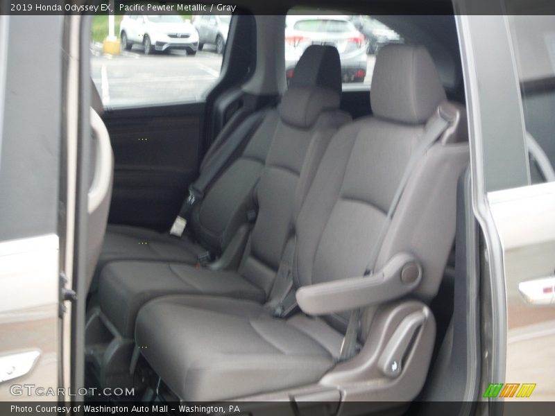 Pacific Pewter Metallic / Gray 2019 Honda Odyssey EX