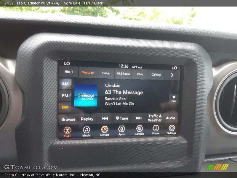 Hydro Blue Pearl / Black 2022 Jeep Gladiator Willys 4x4