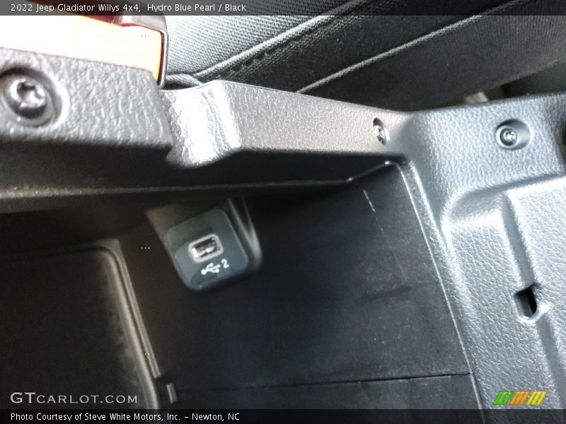 Hydro Blue Pearl / Black 2022 Jeep Gladiator Willys 4x4