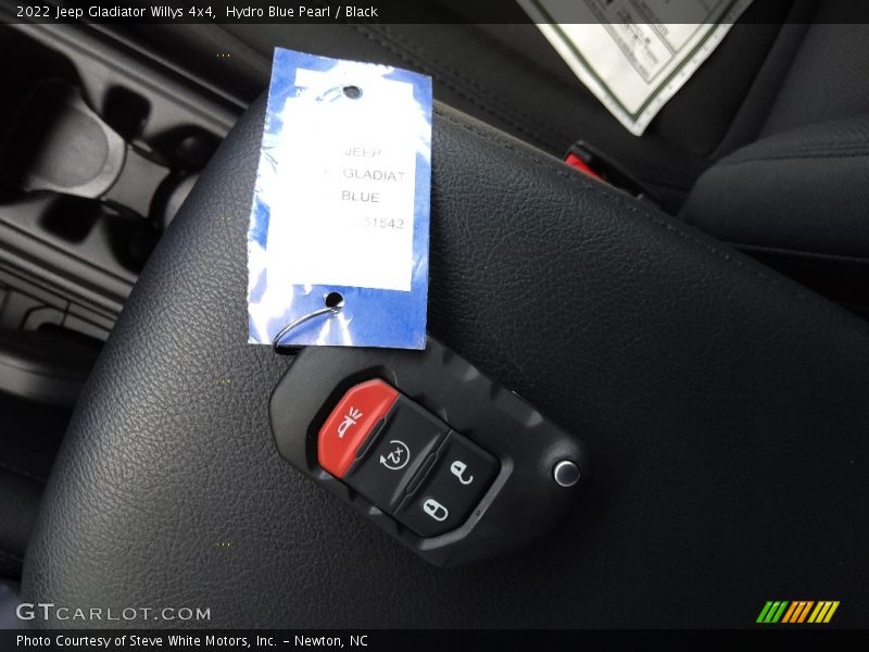 Hydro Blue Pearl / Black 2022 Jeep Gladiator Willys 4x4