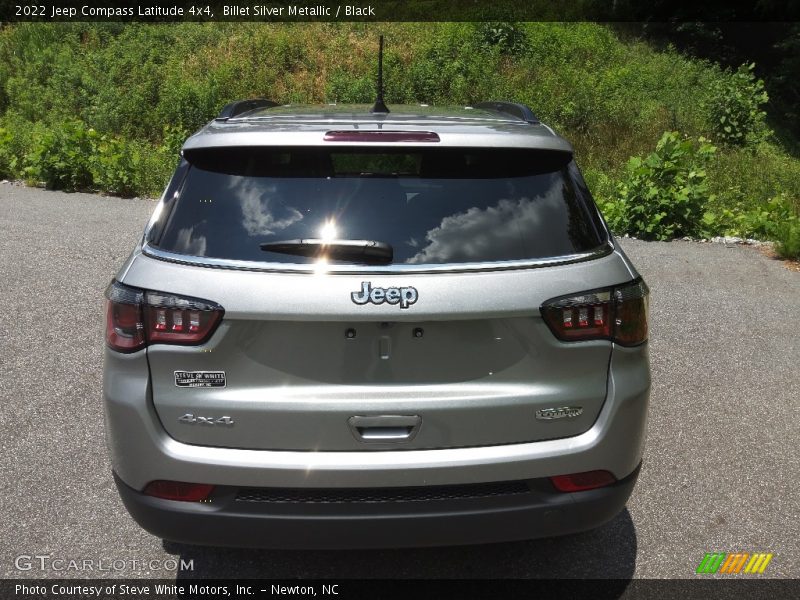 Billet Silver Metallic / Black 2022 Jeep Compass Latitude 4x4