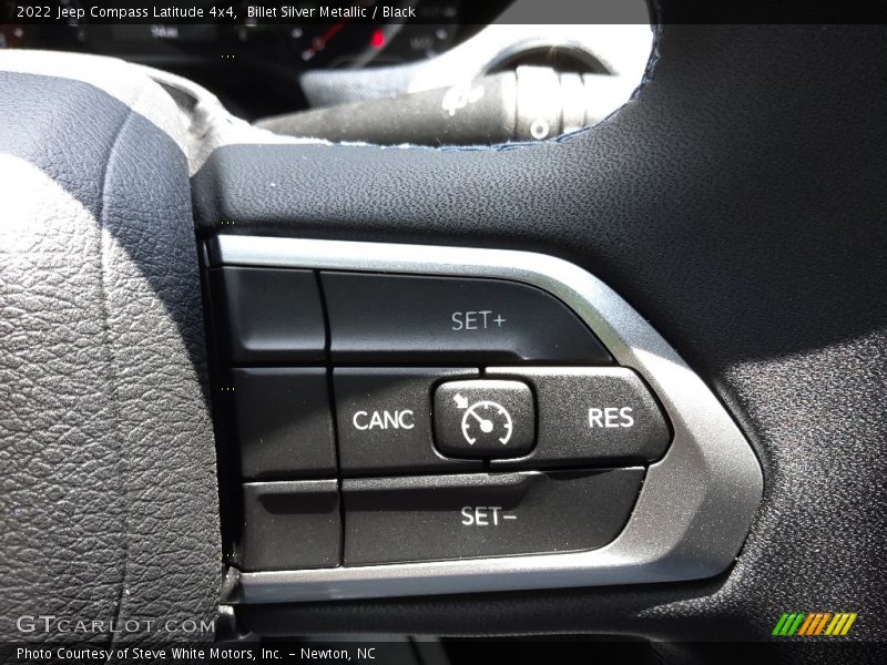 Billet Silver Metallic / Black 2022 Jeep Compass Latitude 4x4