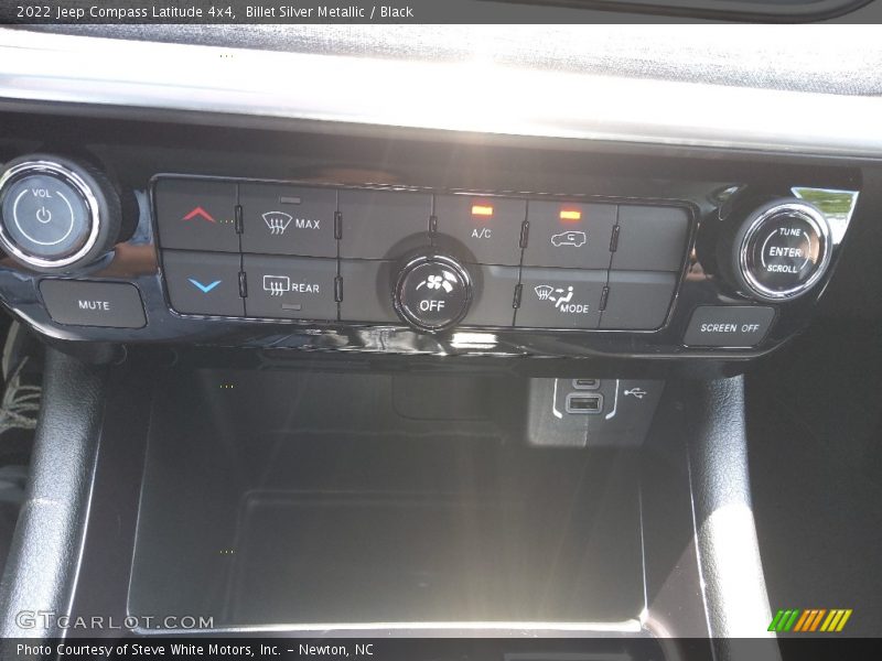 Billet Silver Metallic / Black 2022 Jeep Compass Latitude 4x4